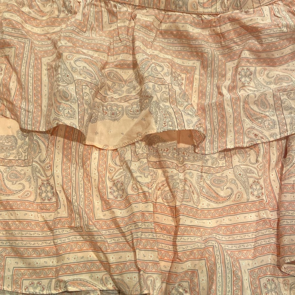 Women's Mini Ruffle Skirt - Universal
Thread™ 🆕 - Picture 8 of 8